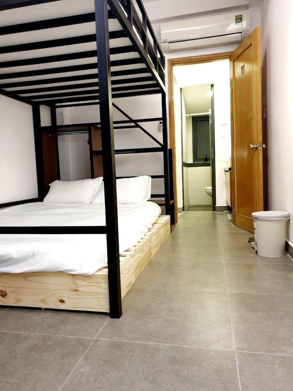 Zvillage Ncc - Modern Townhouse In District 1 โฮจิมินห์ซิตี้ ภายนอก รูปภาพ