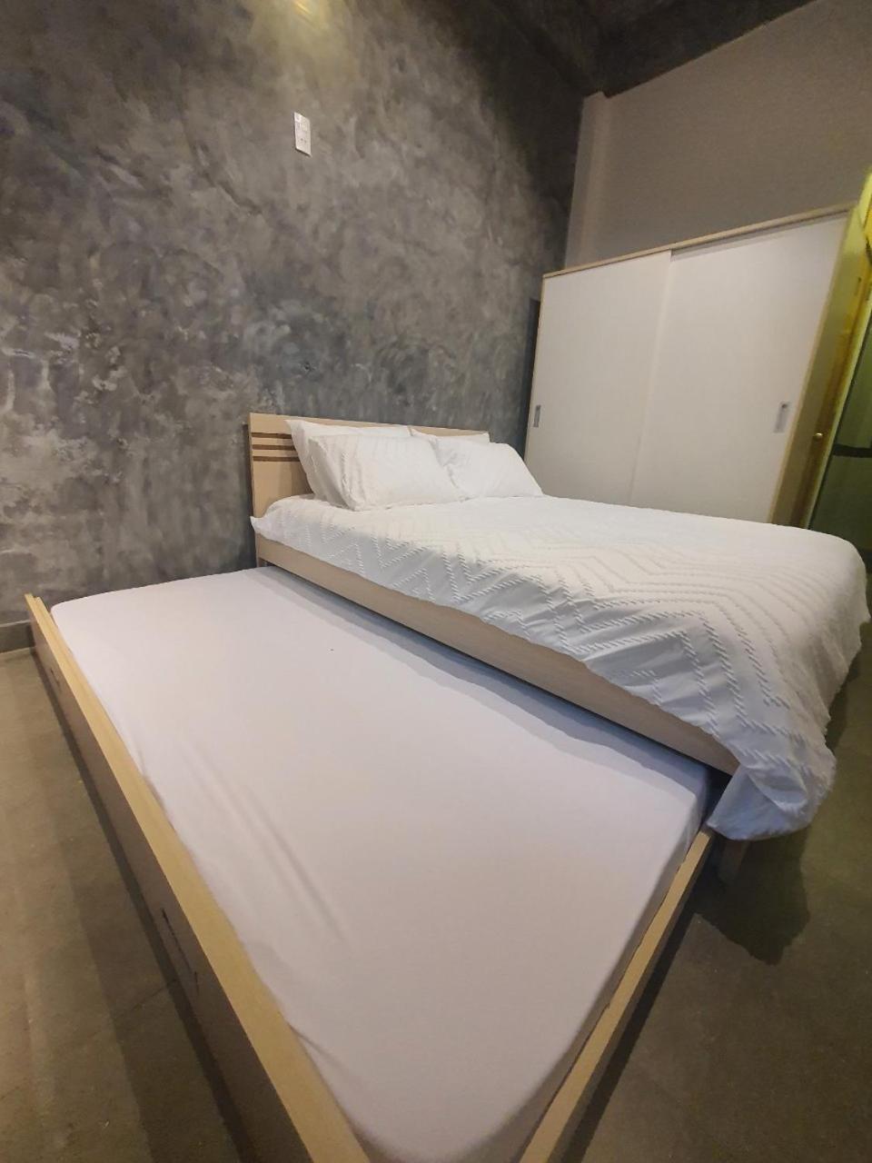 Zvillage Ncc - Modern Townhouse In District 1 โฮจิมินห์ซิตี้ ภายนอก รูปภาพ