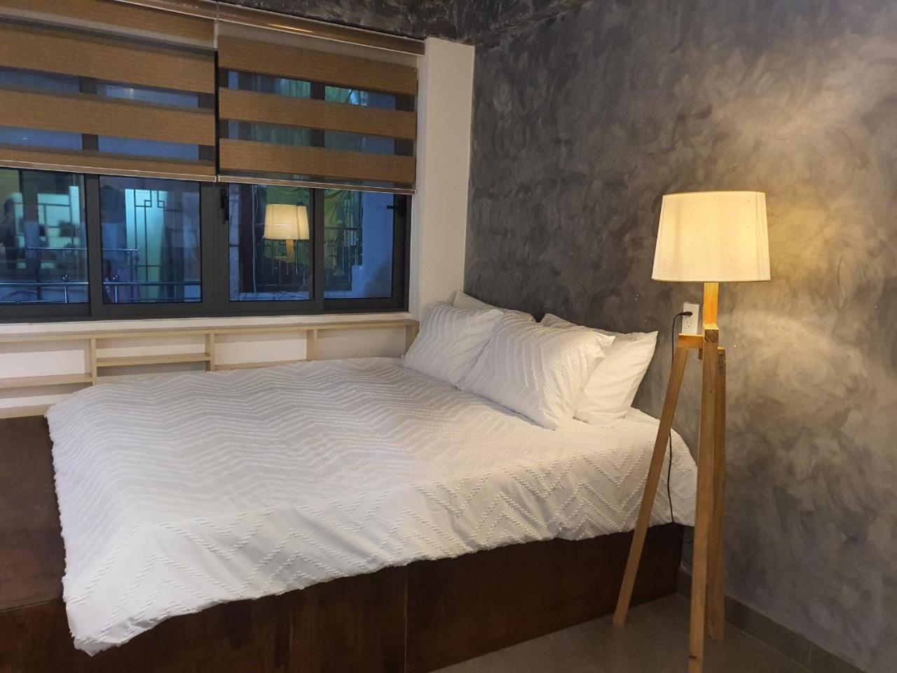 Zvillage Ncc - Modern Townhouse In District 1 โฮจิมินห์ซิตี้ ภายนอก รูปภาพ